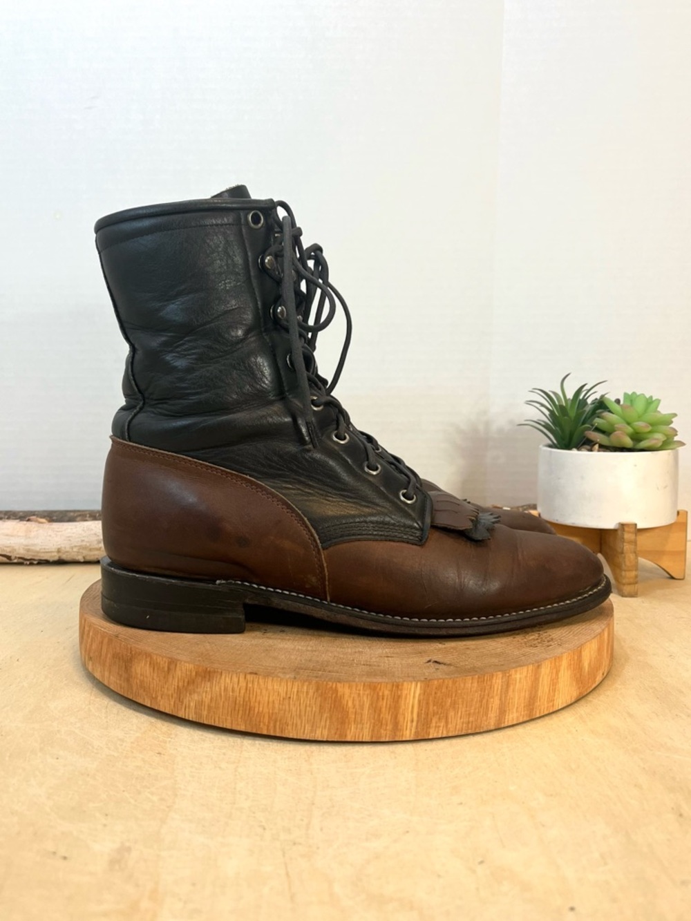 Vintage Justin Lacer Boots L639 - Duotone 7.5 C